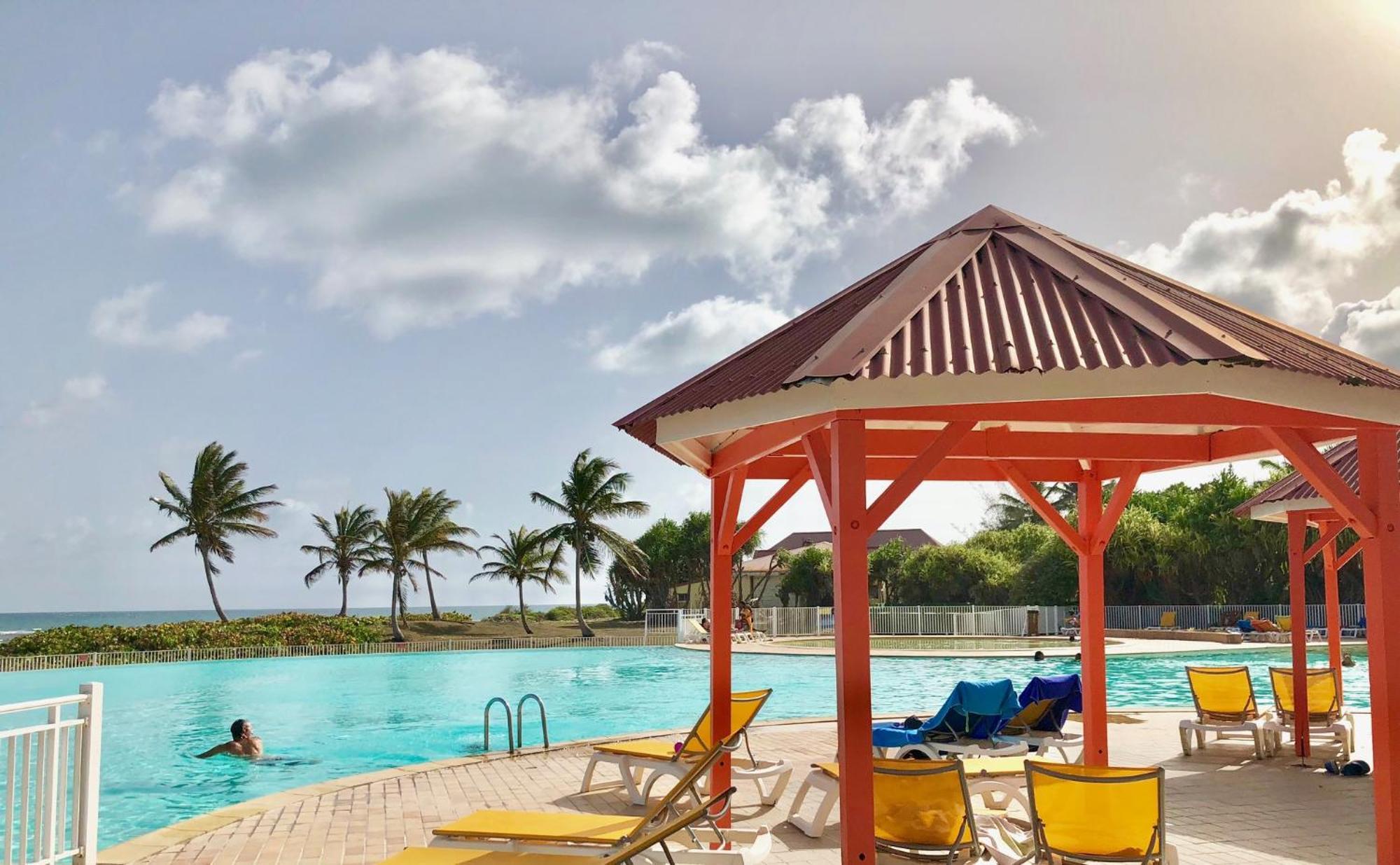 Guadeloupe- Saint-Francois- Residence Anse Des Rochers - Appartement Quart De Villa Etage - Vue Mer- 4 Personnes - Lit Bebe Sur Demande - Citerne Et Wifi Prives -Animaux Ok-Acces Plage Direct -Apnee Bien-Etre Experience Sur Demande Avec Instructeur A Экстерьер фото